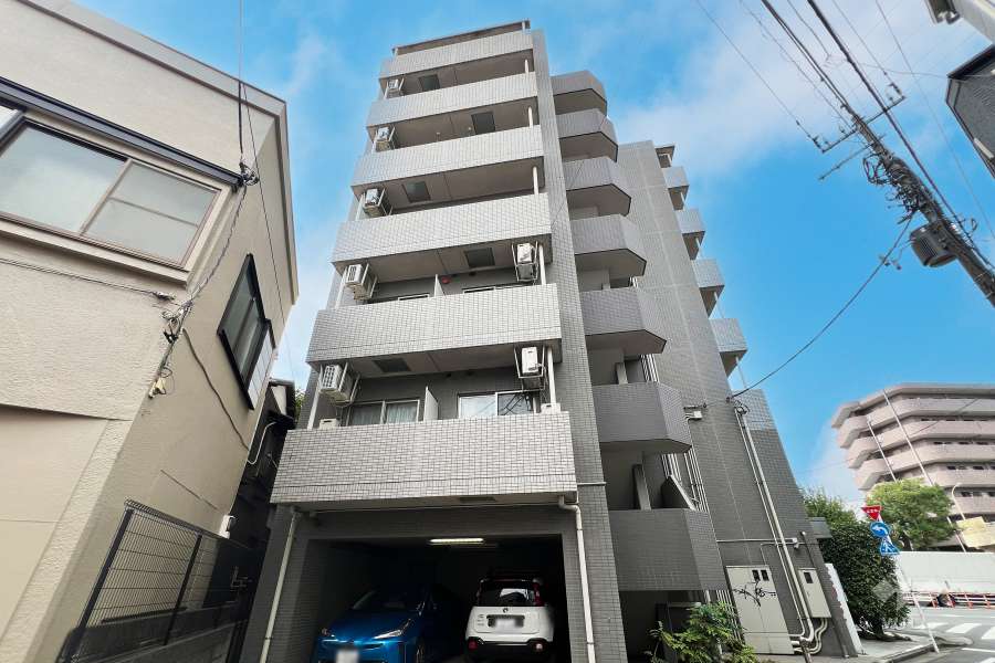 プレールドゥーク高円寺の外観（東側から）