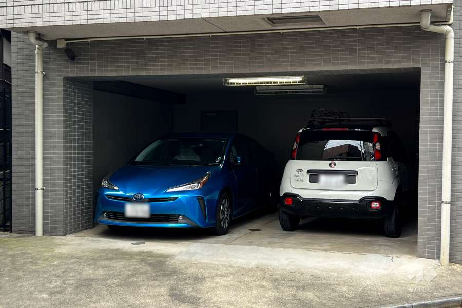 敷地内駐車場（屋内平面式）