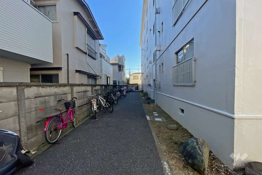 住戸へのアプローチ
