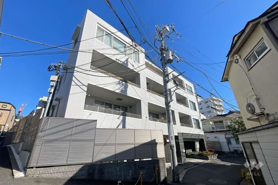 D’クラディア中野桃園の外観（南西側から）