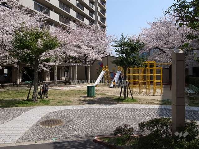 敷地内の公園。各所に公園、広場が設けられています。