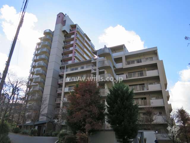 花咲く丘の街B棟の外観（北側から）