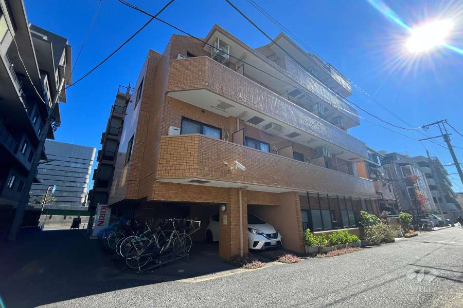 エクセリア高円寺の外観（北西側から）