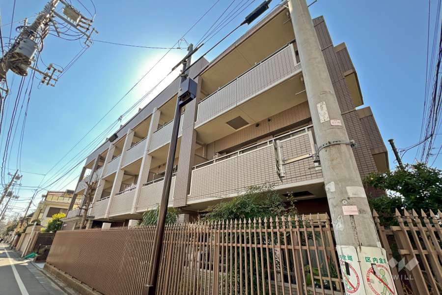 デュオステージ高円寺の外観（北東側から）