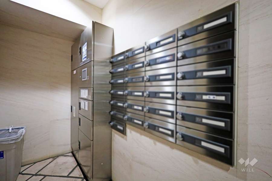 宅配ボックスと共用ポスト