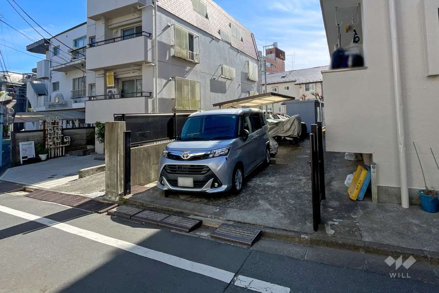敷地内駐車場（屋外平面式）