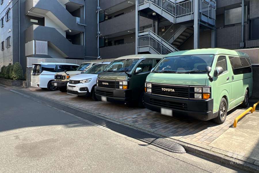 敷地内駐車場（屋外平面式）