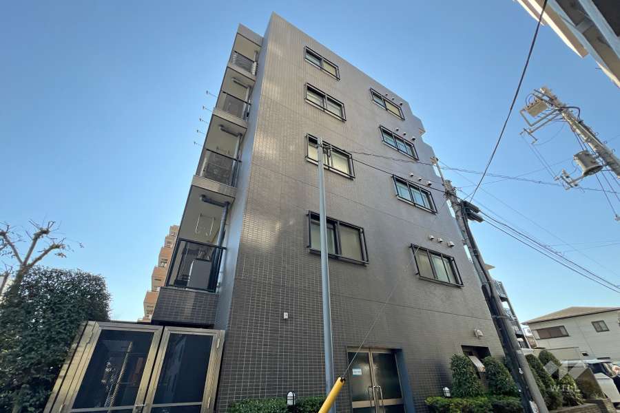 ステラレジデンス高円寺の外観（北東側から）