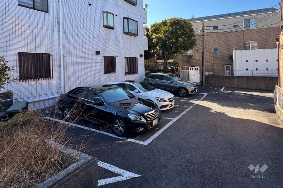 敷地内駐車場（屋外平面式）