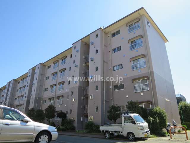 公社清和台住宅１１号棟の外観（北西側から）
