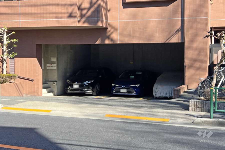 敷地内駐車場（屋内平面式）