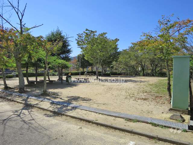 12号棟前の公園