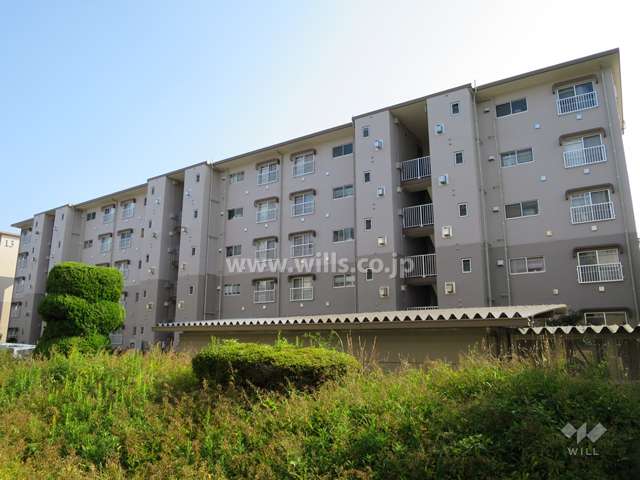 公社清和台住宅１２号棟の外観（北側から）