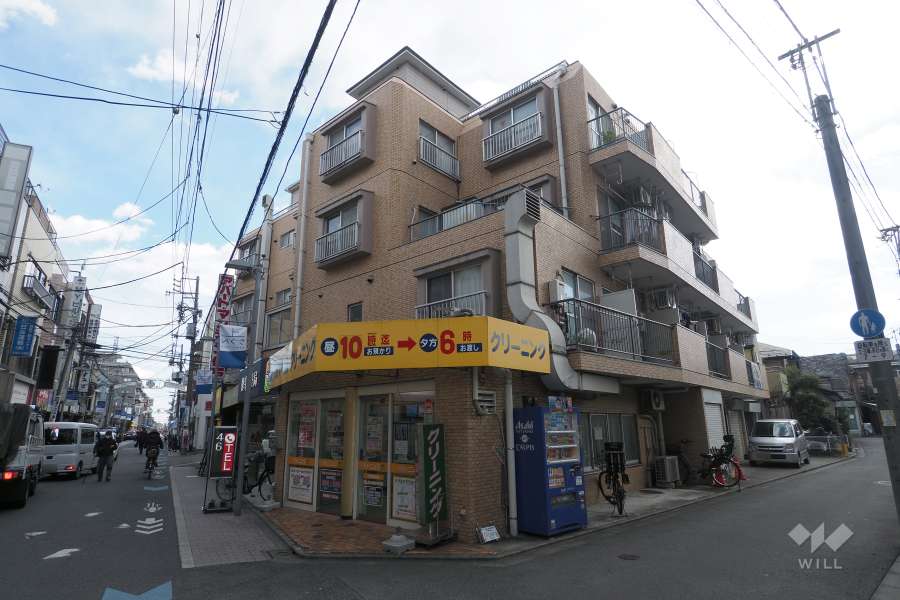 ライオンズマンション上井草池田の外観（北西側から）