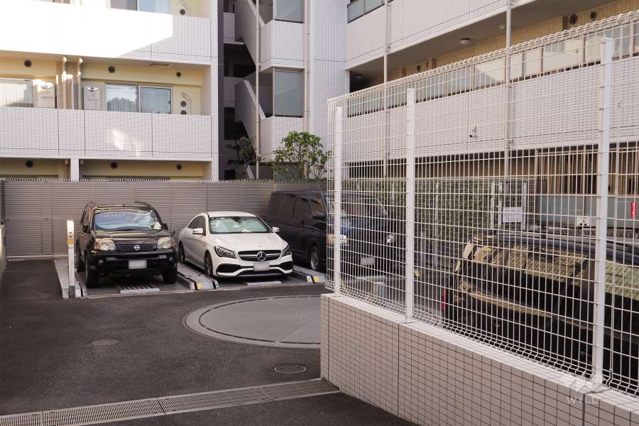 敷地内駐車場（屋外機械式）