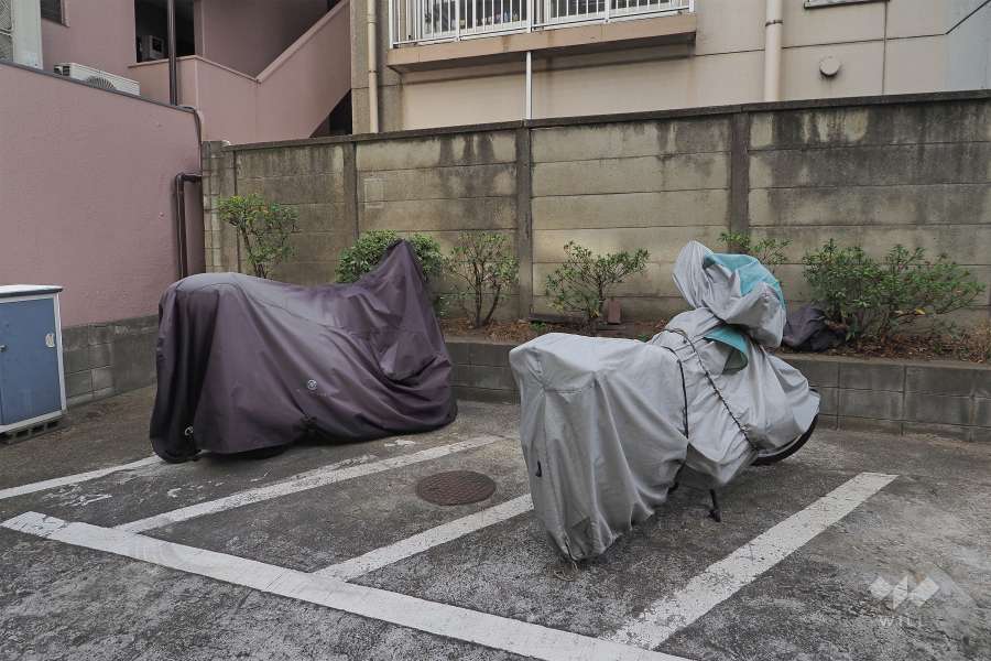 バイク置き場