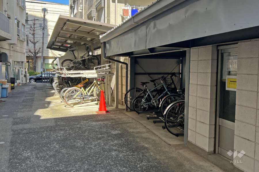 駐輪場