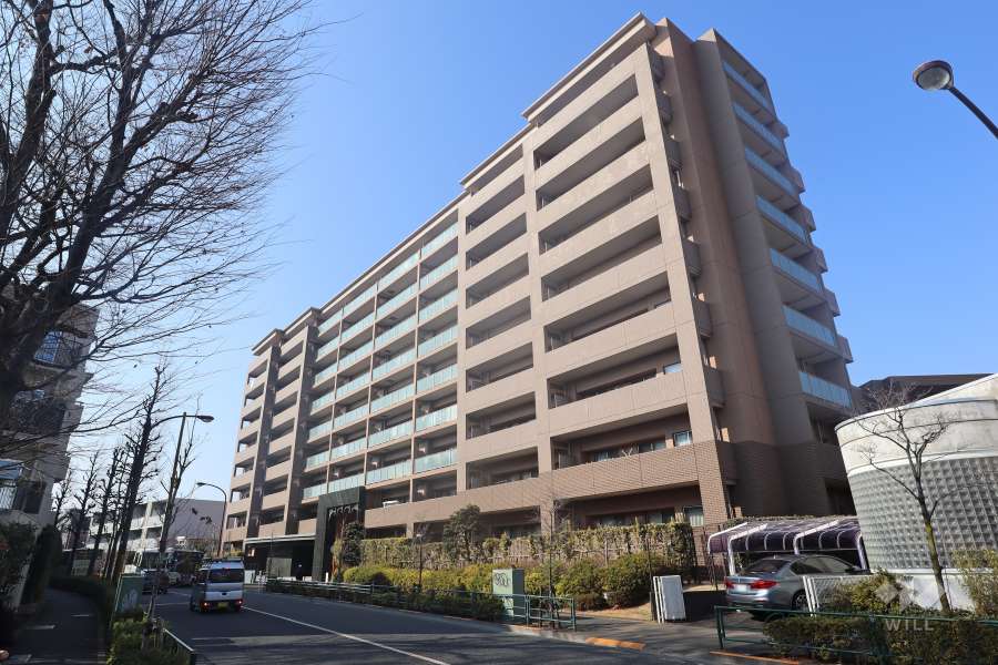 ジェイパーク浜田山の外観（南東側から）