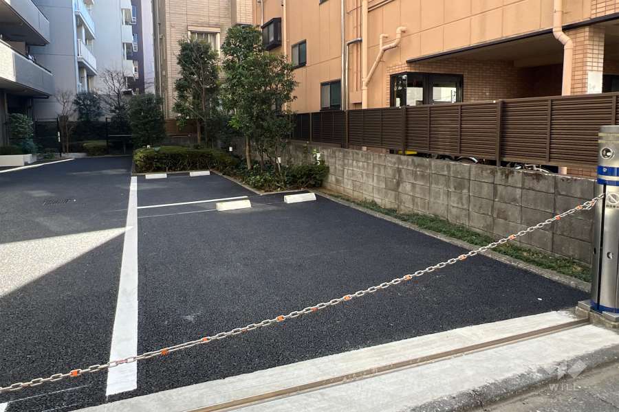 敷地内駐車場（屋外平面式）