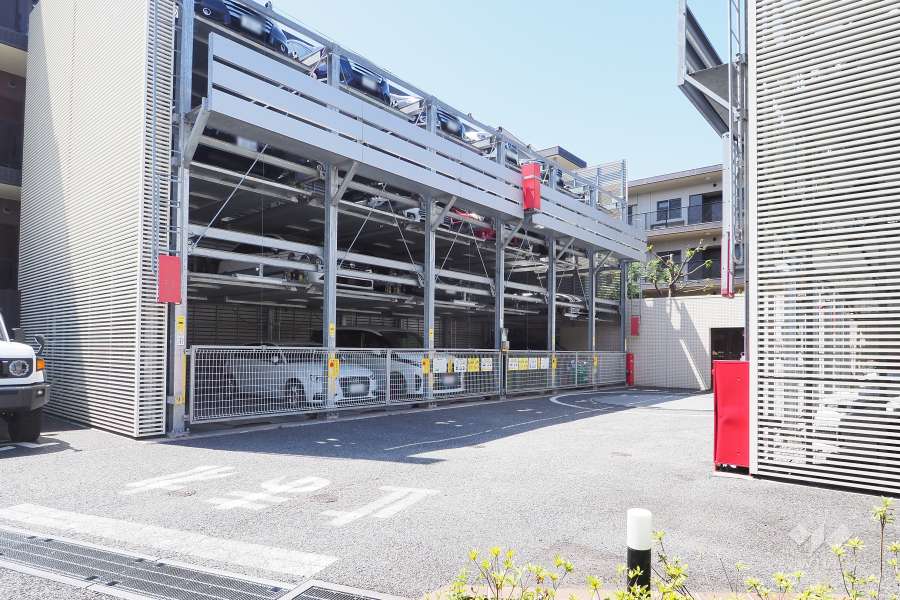 敷地内駐車場（屋外機械式）