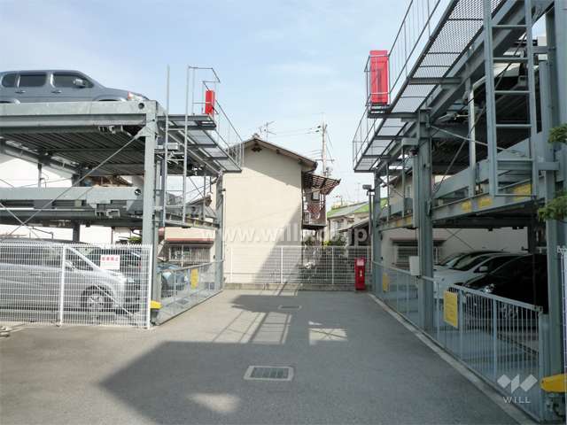 敷地内駐車場（機械式）