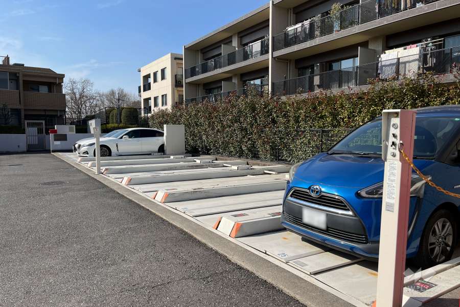 敷地内駐車場（屋外機械式）