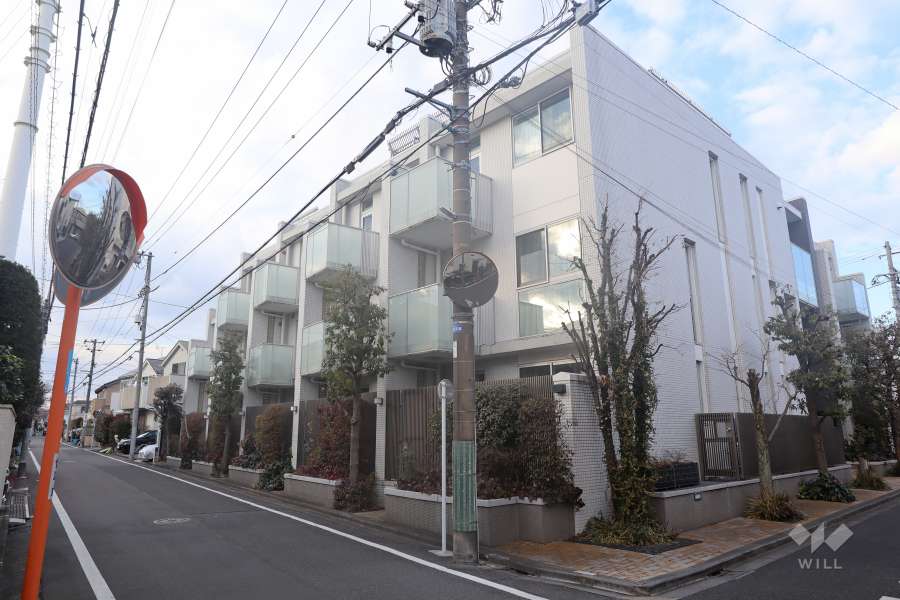 レイヤーズハウス杉並善福寺川公園の外観（南東側から）