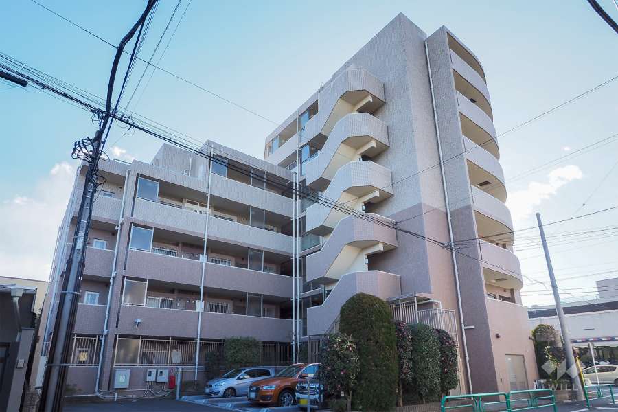 パレソレイユ荻窪の外観（北東側から）