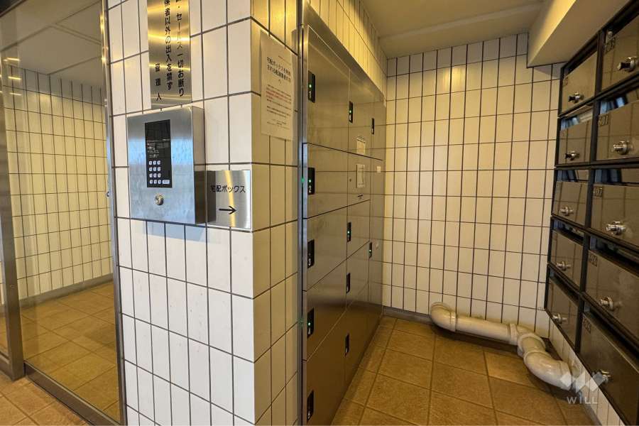 宅配ボックスと共用ポスト