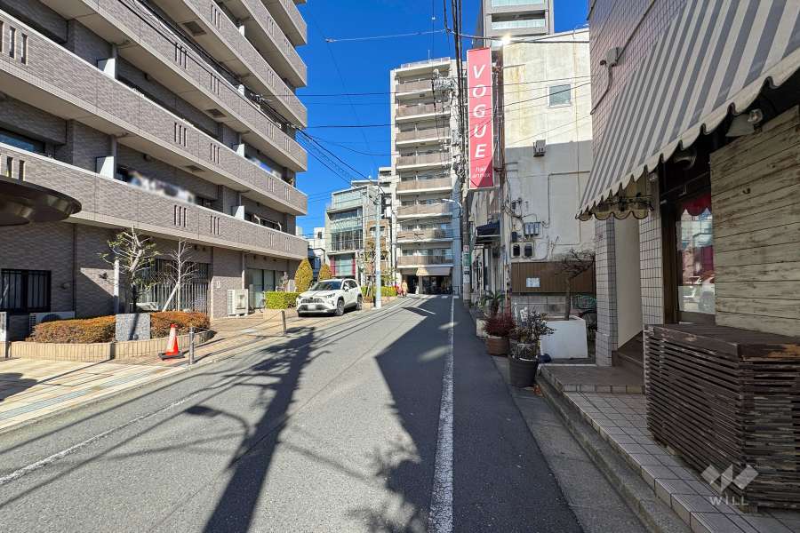 敷地東側の前面道路　