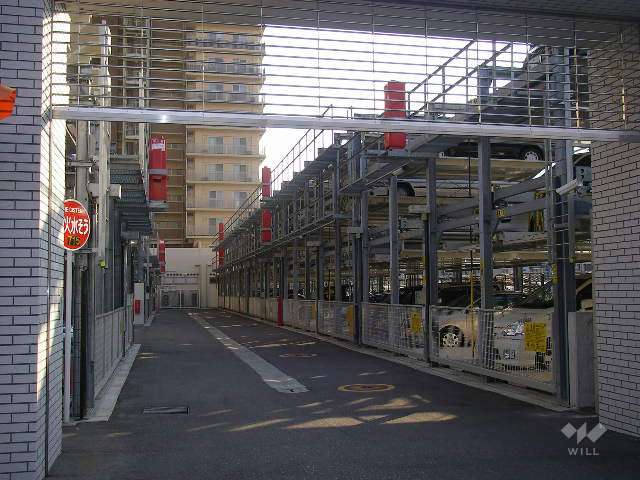 敷地内駐車場（リングシャッター付き）