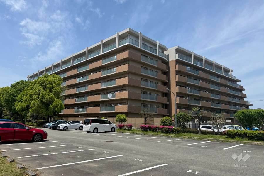 ジーパーク北伊丹の外観（南東側から）