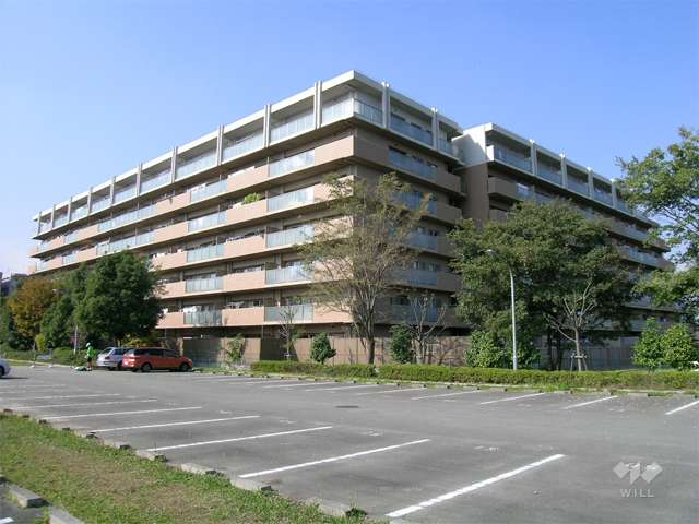 ジーパーク北伊丹の外観（南東側から）