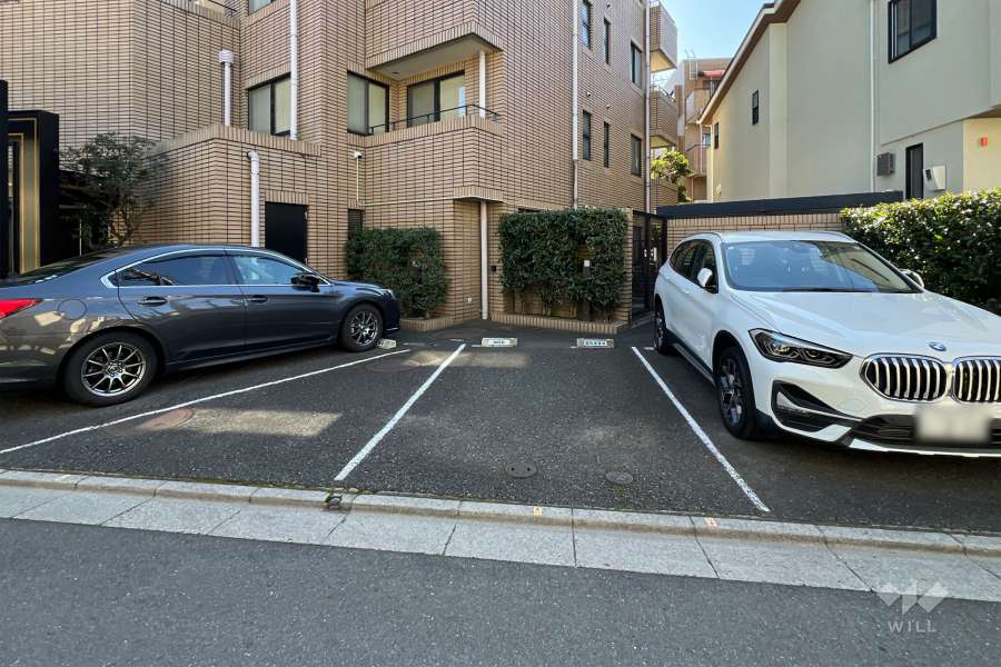 敷地内駐車場（屋外平面式）