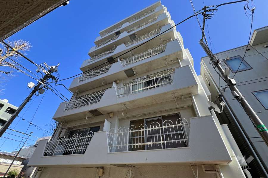 マンション西荻窪の外観（南西側から）