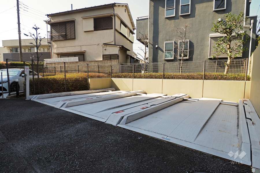 敷地内駐車場（屋外機械式）