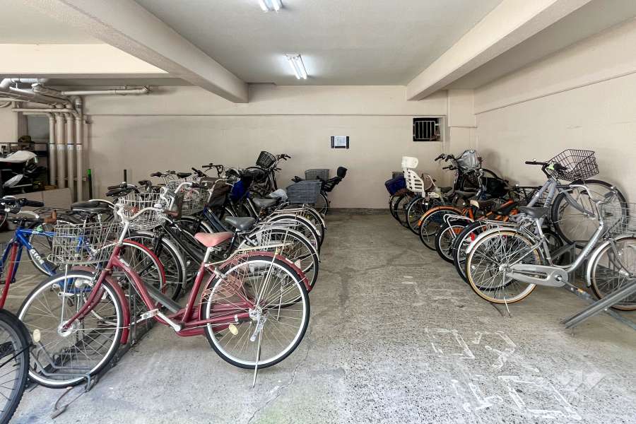 駐輪場