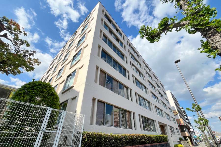 芦屋山打出住宅の外観（南西側から）