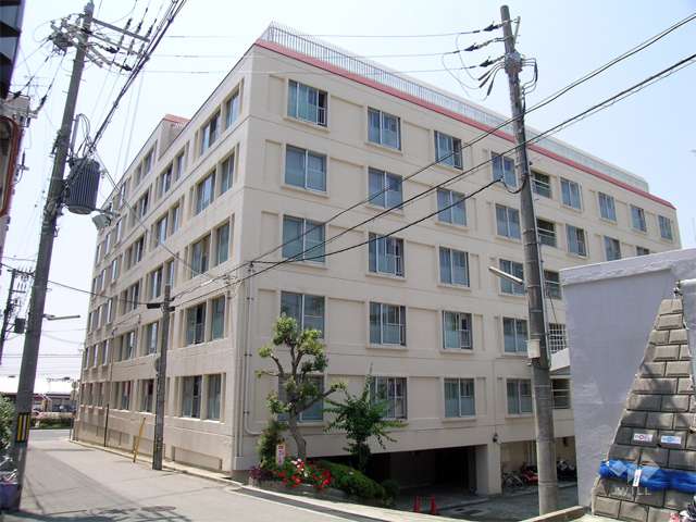 芦屋山打出住宅の外観（北東側から）
