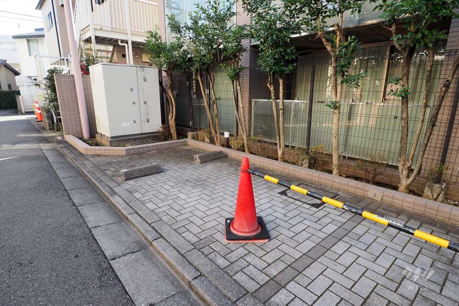 敷地内駐車場（屋外平面式）