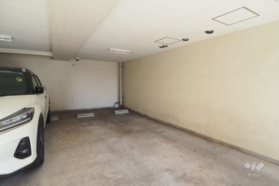 敷地内駐車場（屋内平面式）
