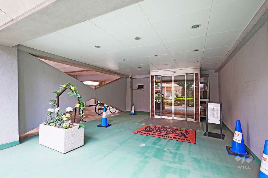 エントランスアプローチ