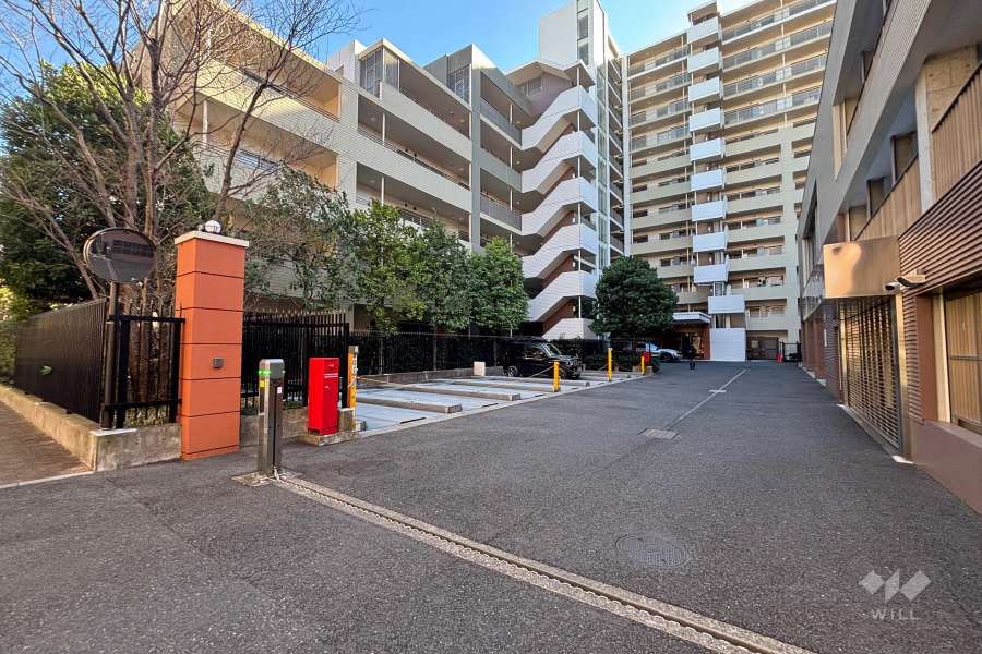 敷地内駐車場（屋外機械式）　