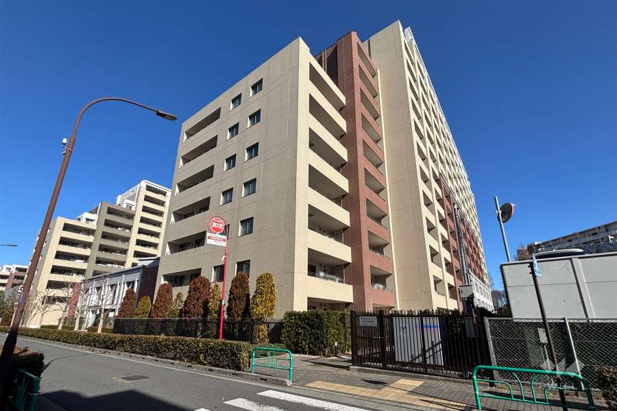 インザパーク荻窪サウステラス・シーズンテラスの外観（南西側から）