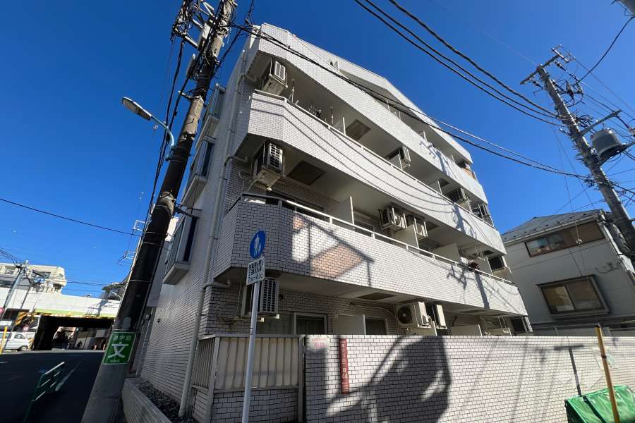 エトワール南荻窪の外観（西側から）