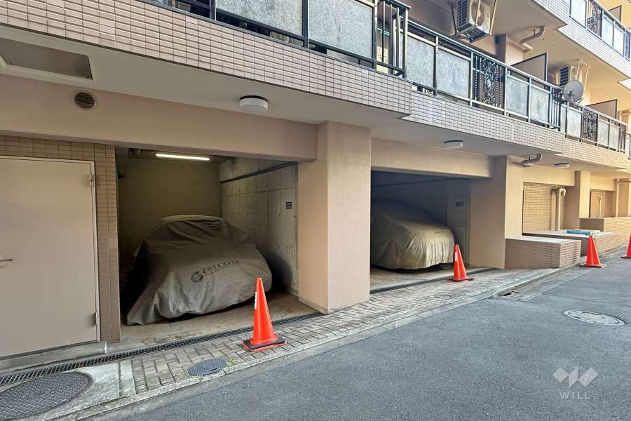 敷地内駐車場（屋内平面式）
