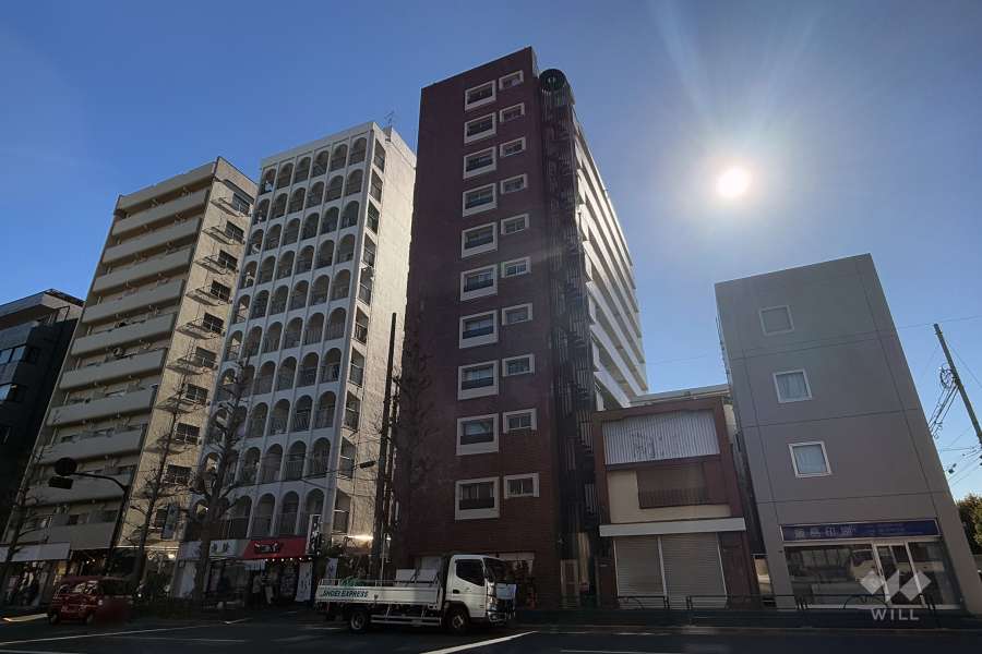 エントピア高円寺の外観（北西側から）