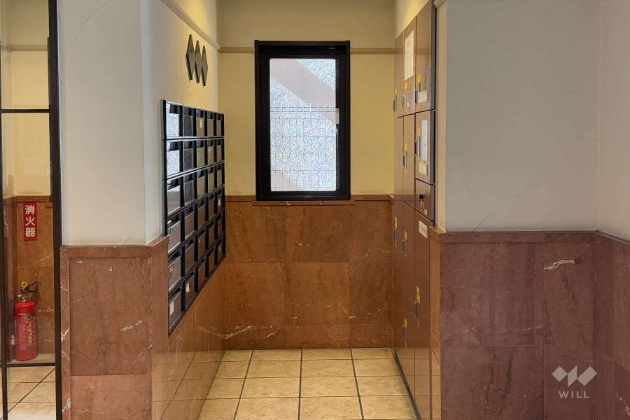 宅配ボックスと共用ポスト