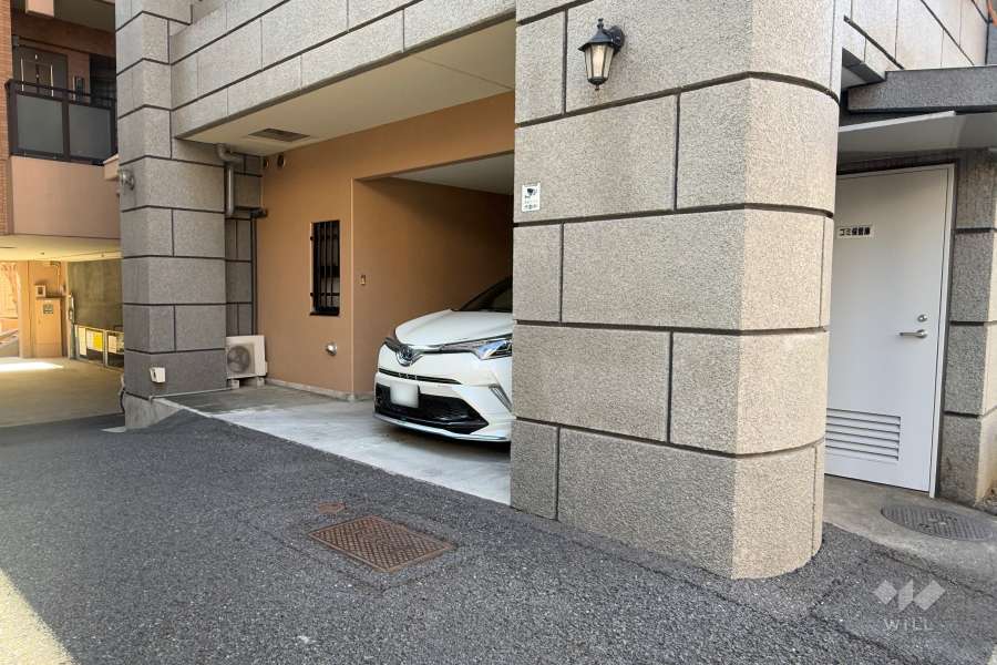 敷地内駐車場（屋内平面式）