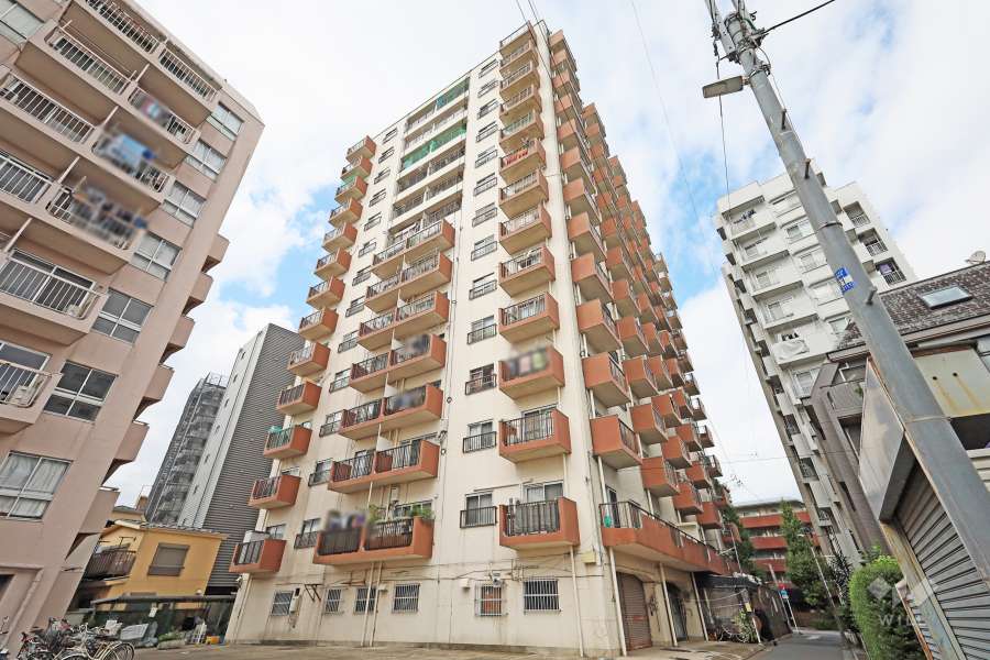 高円寺プラザの外観（南東側から）